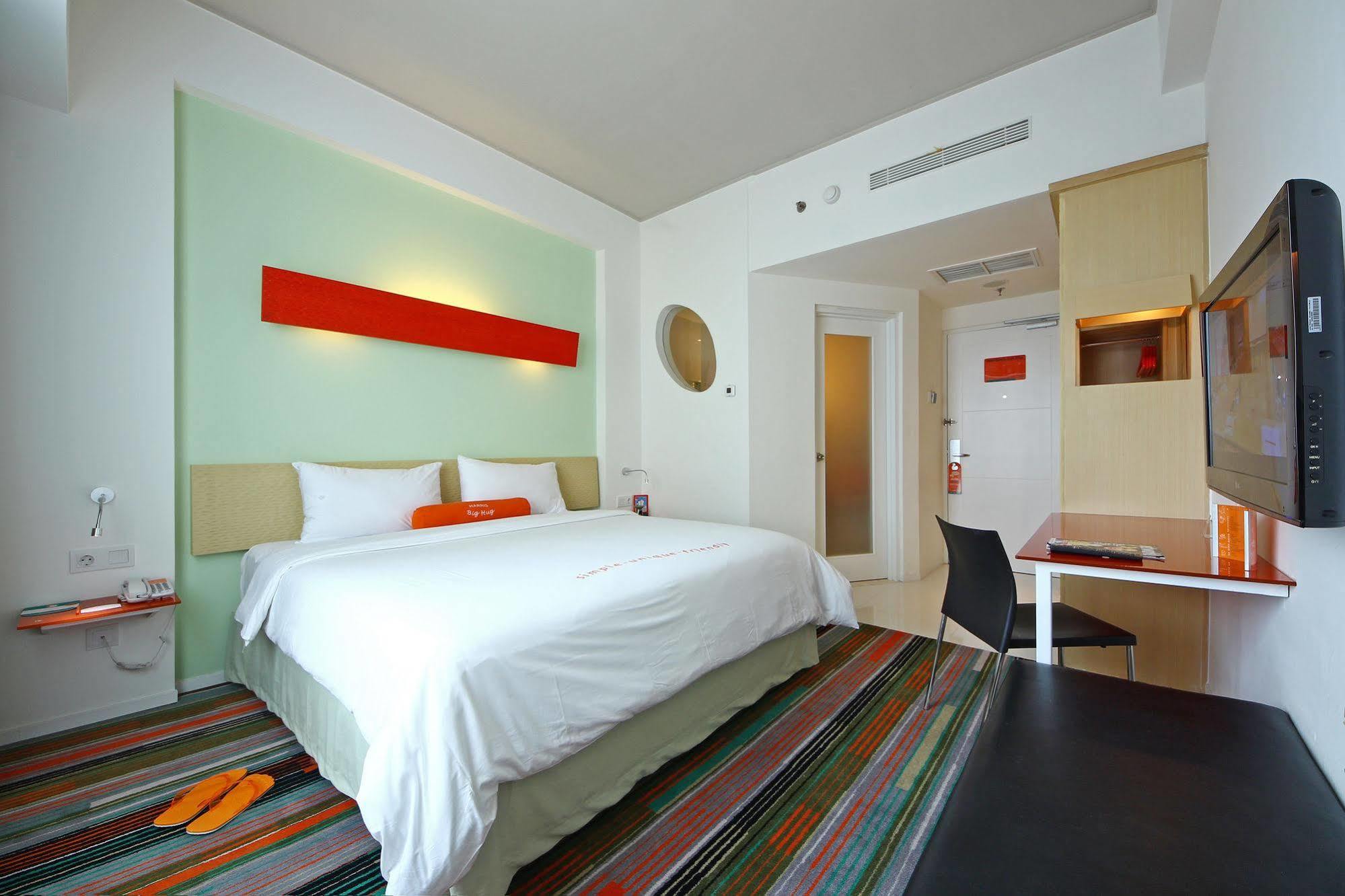 ป็อป! โฮเต็ล เฟสติวัล ซิตี้ลิงค์ - บันดุง Hotel ภายนอก รูปภาพ